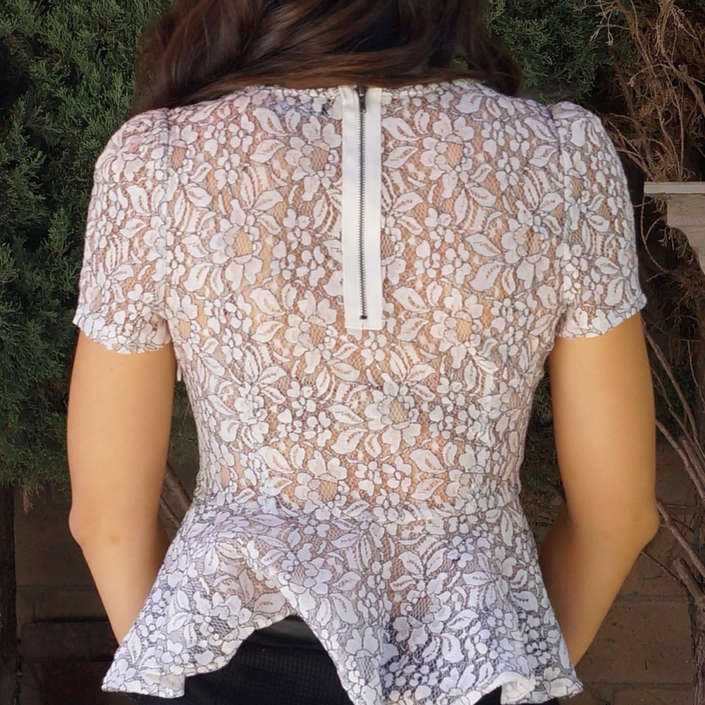 Do & Be black and white lace peplum top Size S - Picture 2 of 2